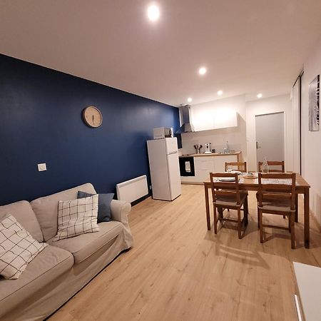 T2 Spacieux Centre-Ville Feurs Ngoại thất bức ảnh